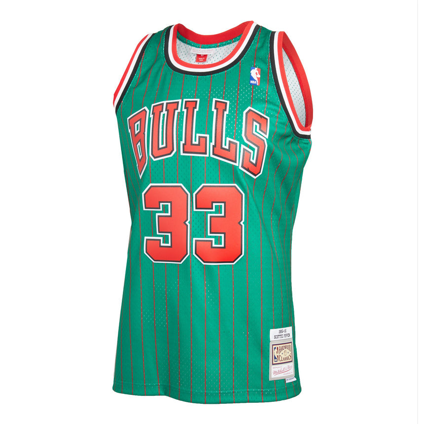 Men's Chicago Bulls Scottie Pippen Mitchell & Ness Green 1995-96 Hardwood Classics Reload 2.0 Swingman Jersey - PersonalJerseys