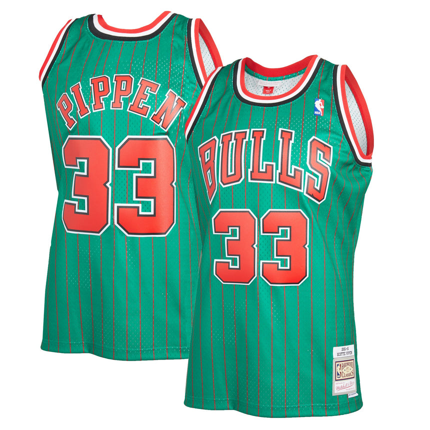 Men's Chicago Bulls Scottie Pippen Mitchell & Ness Green 1995-96 Hardwood Classics Reload 2.0 Swingman Jersey - PersonalJerseys