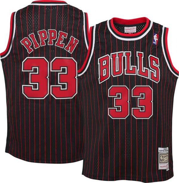 Youth Chicago Bulls Scottie Pippen Mitchell & Ness Black 1995-96 Hardwood Classics Swingman Jersey - Sports Wear Jersey - PersonalJerseys
