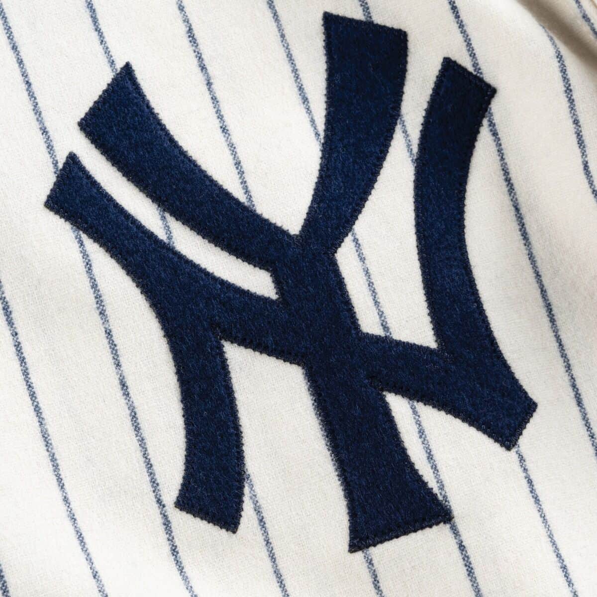 Authentic Jersey New York Yankees Home 1969 Thurman Munson - PersonalJerseys