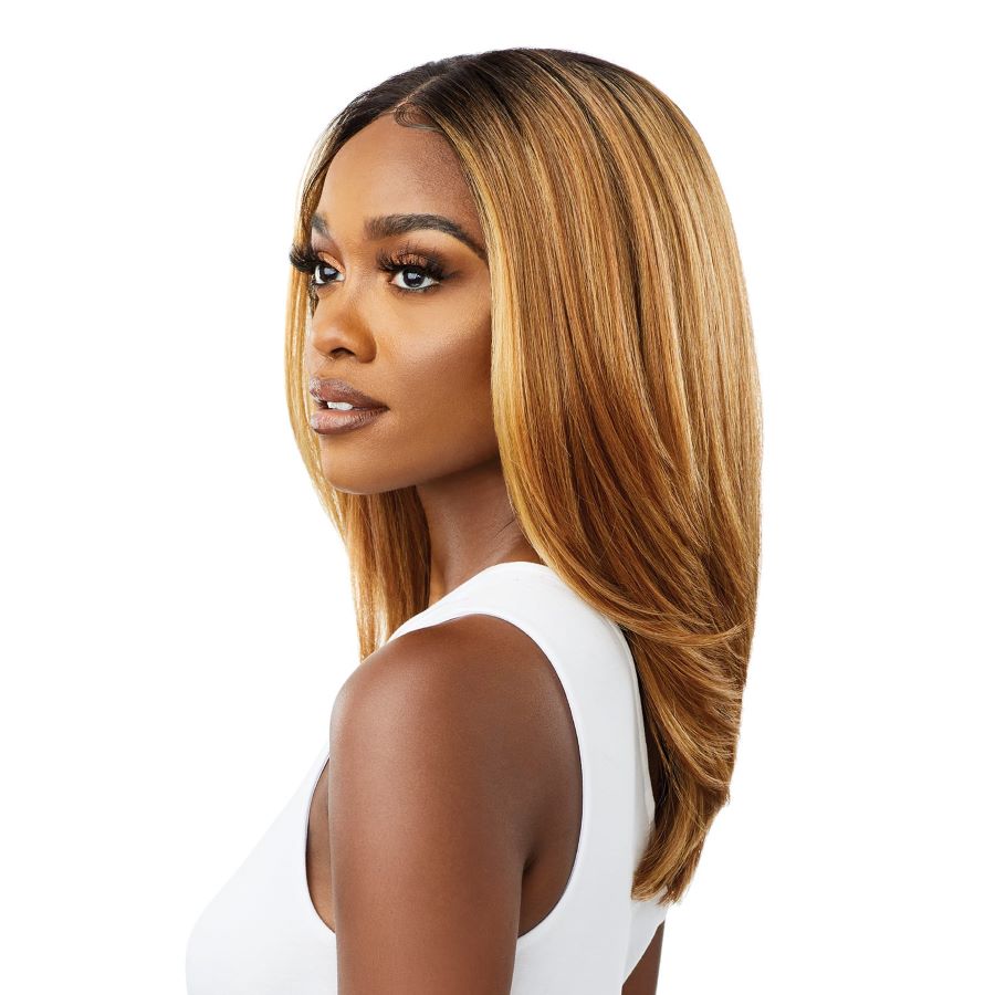 Outre Melted Hairline HD Synthetic Lace Front Wig - Martina