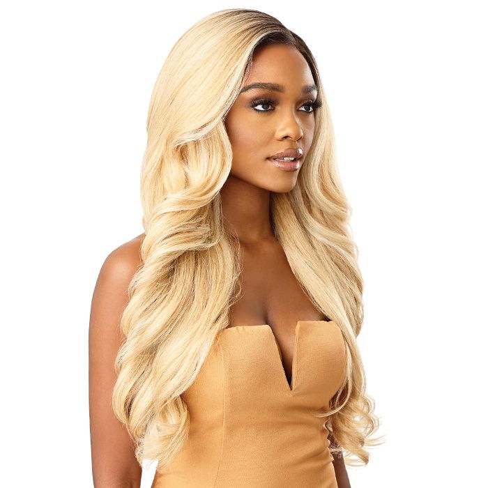 Outre Melted Hairline HD Synthetic Lace Front Wig - Kamalia