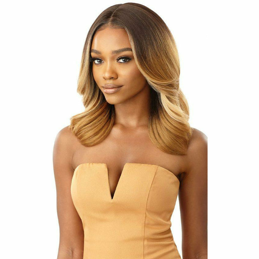 Outre Melted Hairline HD Synthetic Lace Front Wig - Toriana