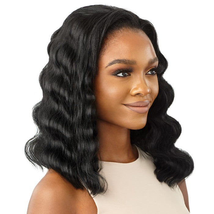 Outre Quick Weave Half Wig – Taureena