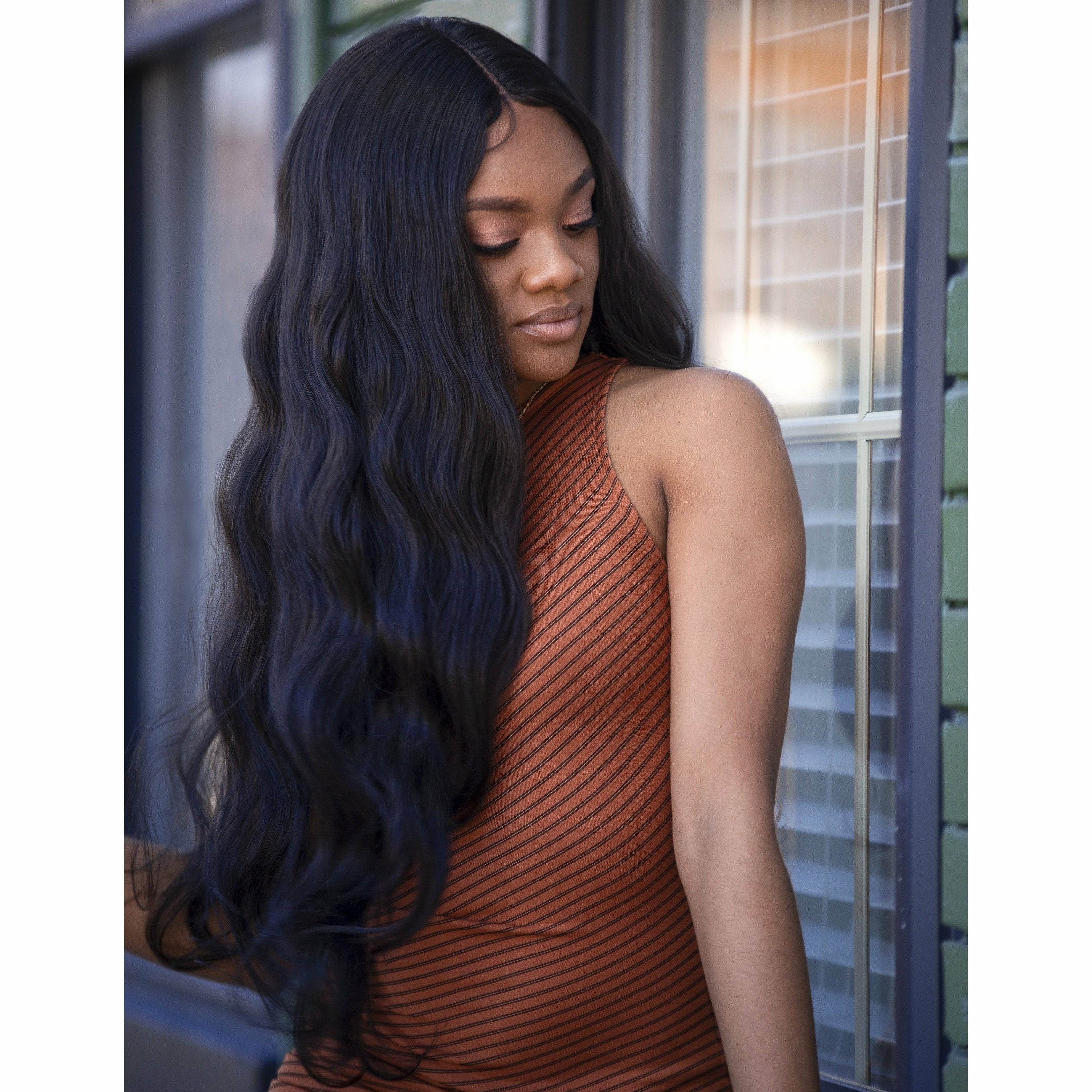 FreeTress Equal Synthetic Lace Front Wig – Freedom Part Lace 402