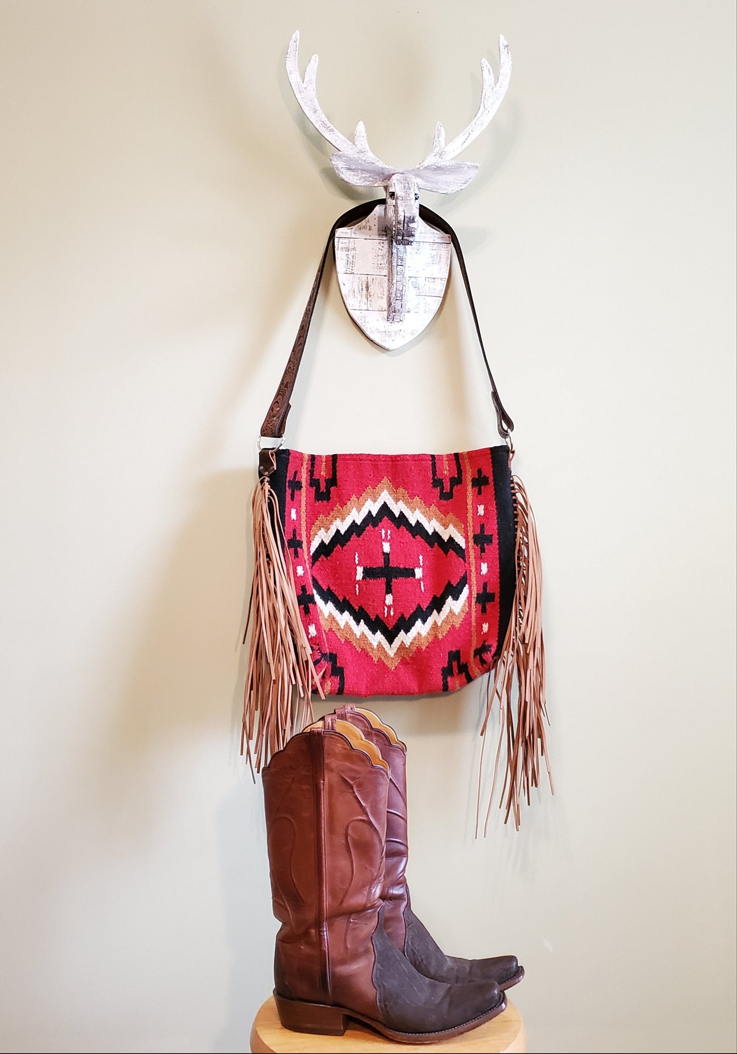 Shania Saddle Blanket Bag