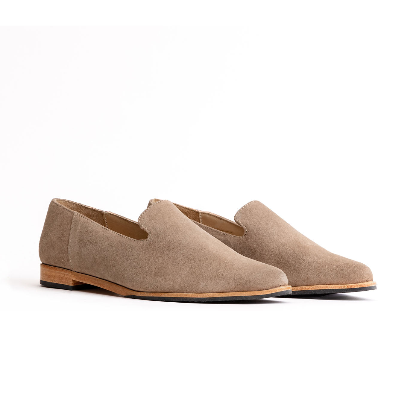 'Almost Perfect' Pointed Flat
