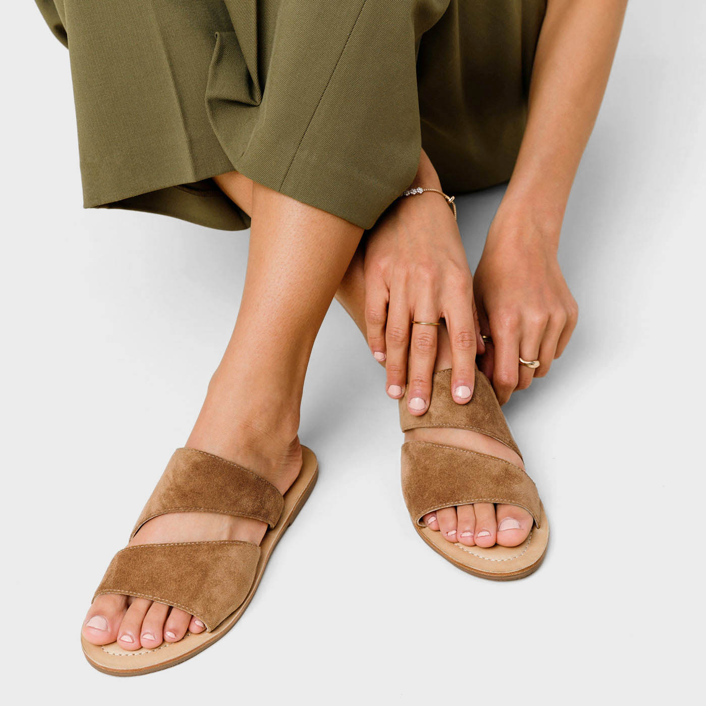 'Almost Perfect' Double Swirl Slide Sandal