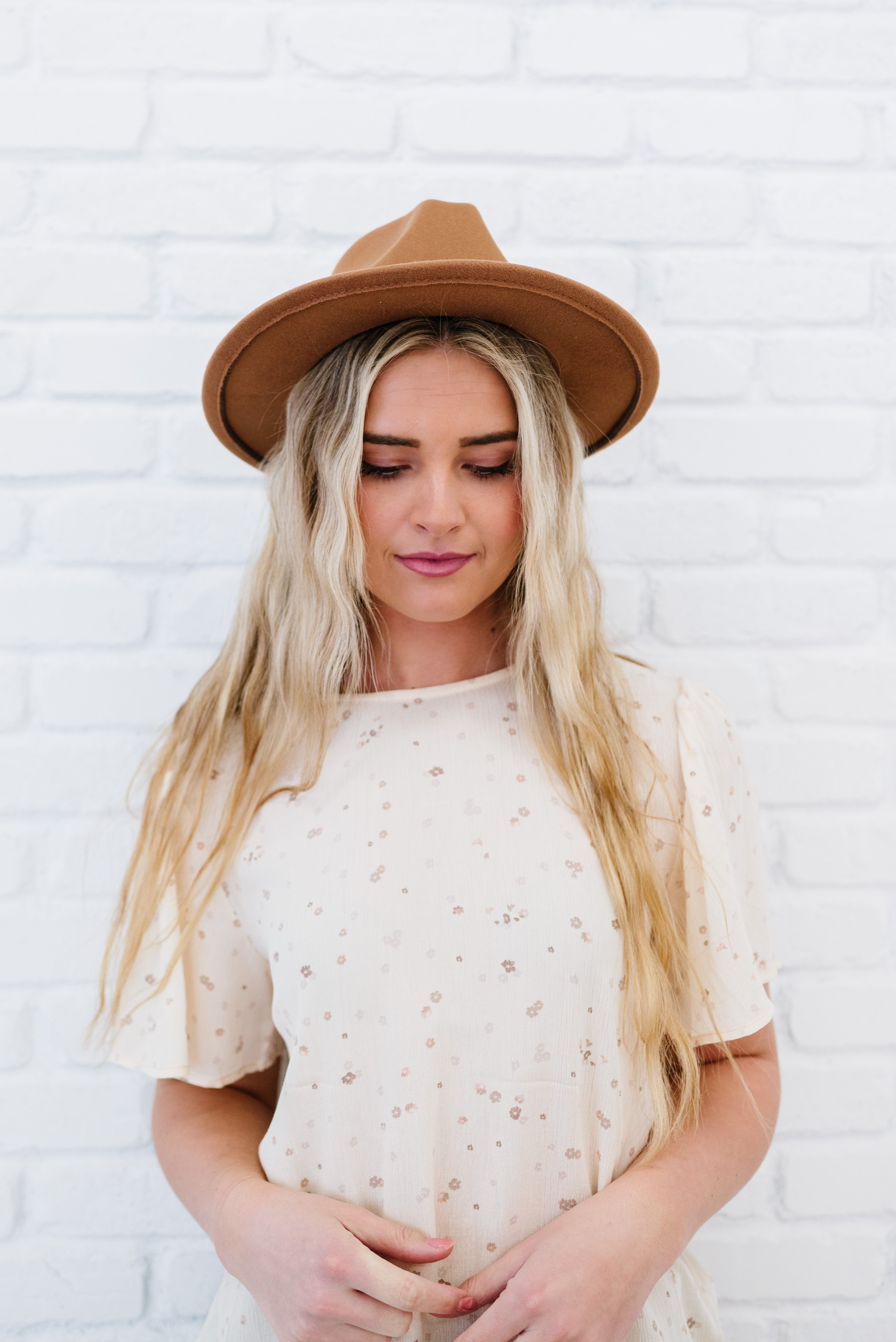 Belted Fedora Hat - Brown