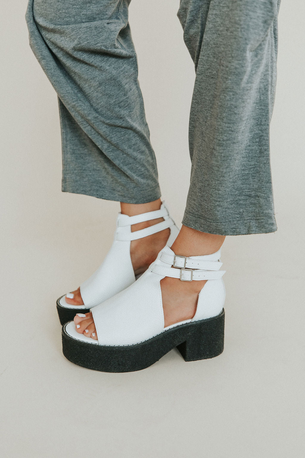 The Elizabeth White Platform Sandal