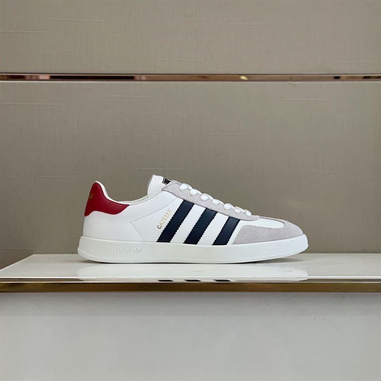 Best Replica GUCCI X ADIDAS GAZELLE LOW-TOP SNEAKERS IN WHITE   GCC030 - Colareps