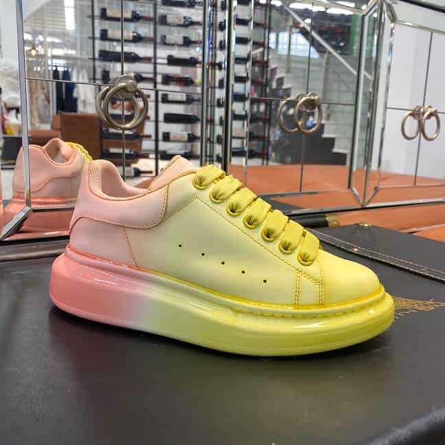 Best Replica ALEXANDER MCQUEEN SNEAKER   AM20 - Colareps