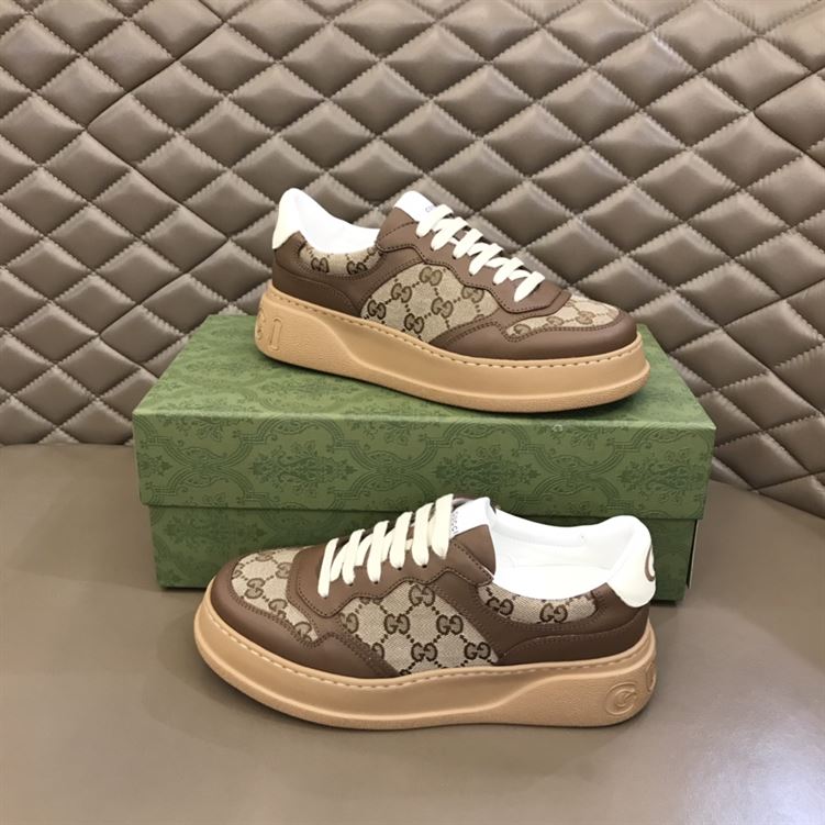 Best Replica GUCCI MEN S GG EMBOSSED SNEAKER   GCC033 - Colareps