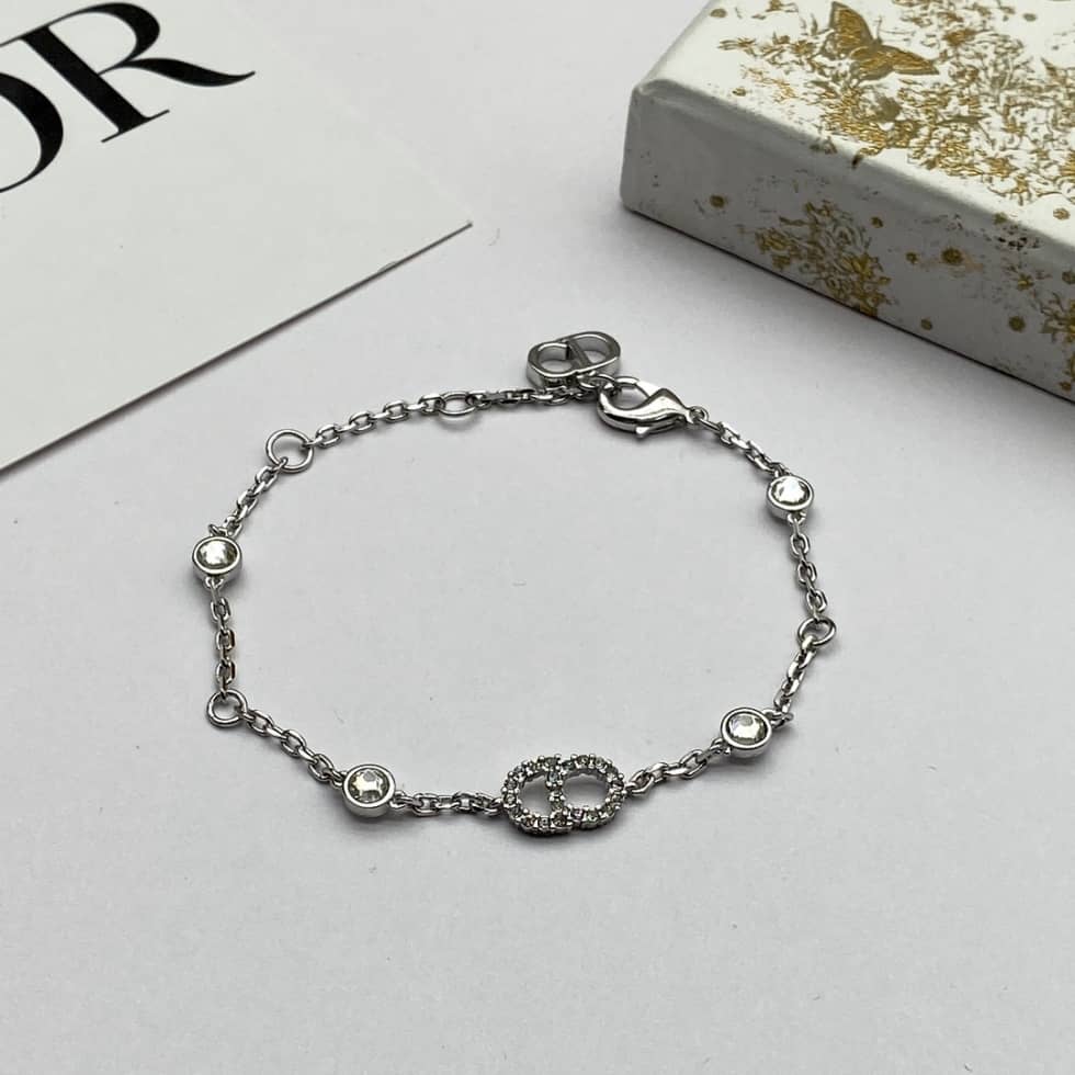 Best Replica Wholesale Christian Dior Logo Bracelet - Colareps