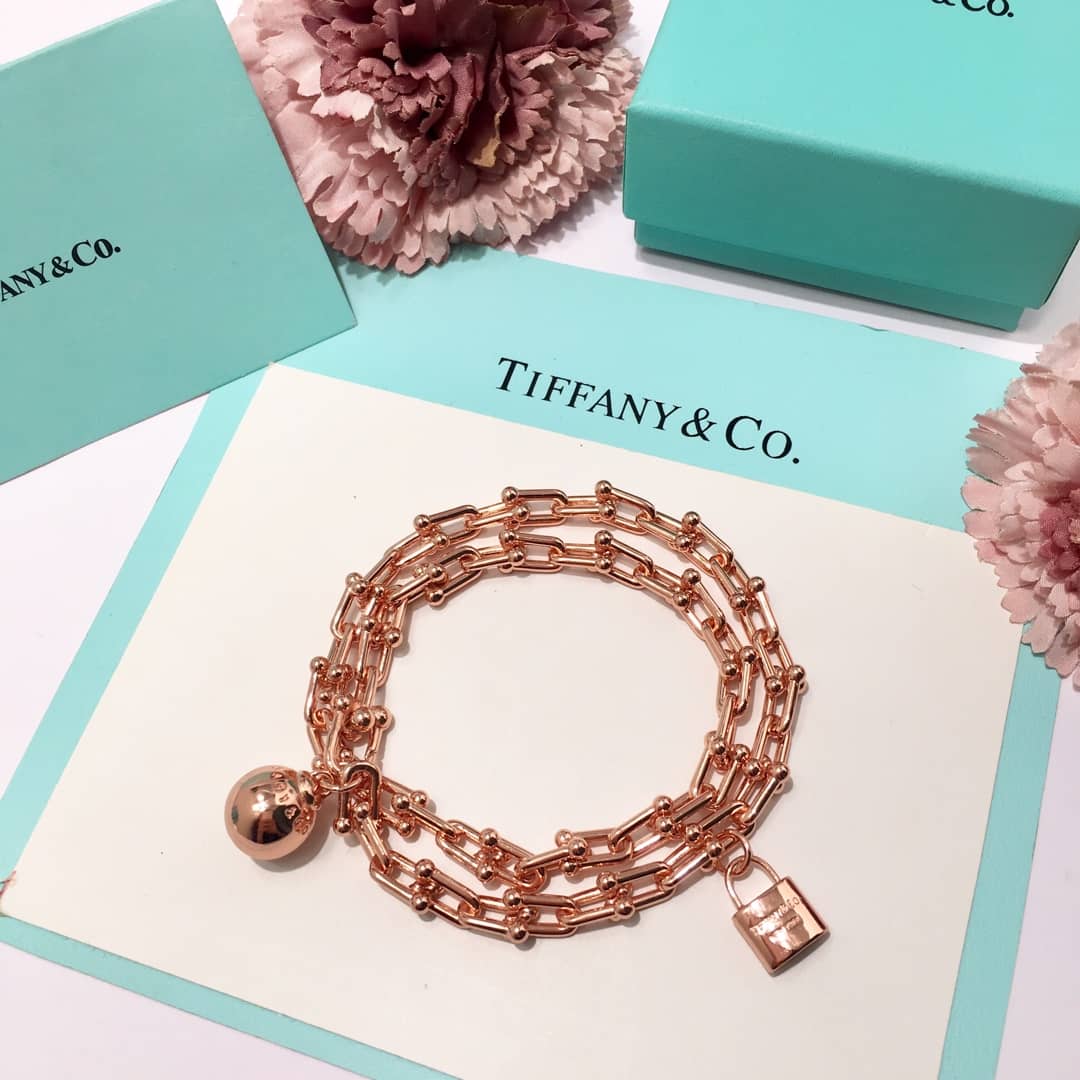 Best Replica Fake Tiffany Logo Bracelet - Colareps