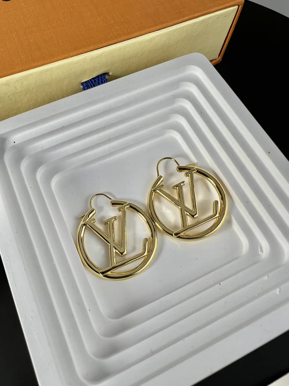Best Replica Fake Louis vuitton Logo Earring - Colareps