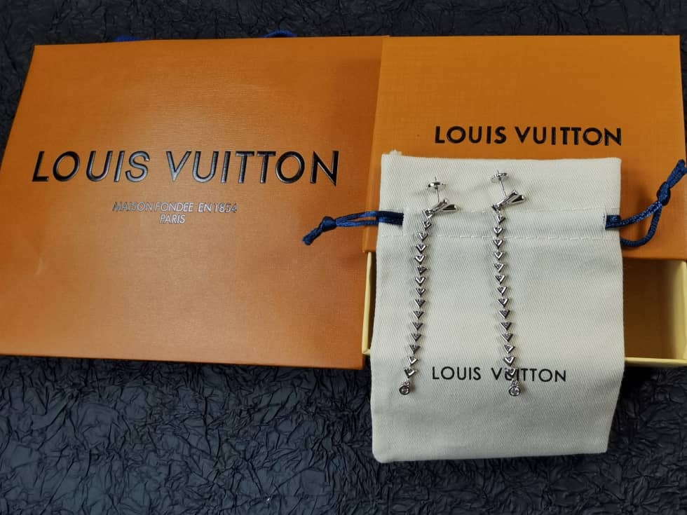 Best Replica High Quality Louis vuitton Earring - Colareps