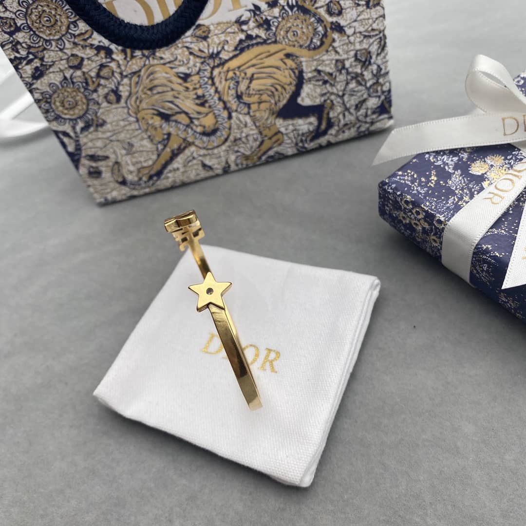 Best Replica Luxury Christian Dior Classic AAA+ Bracelet - Colareps