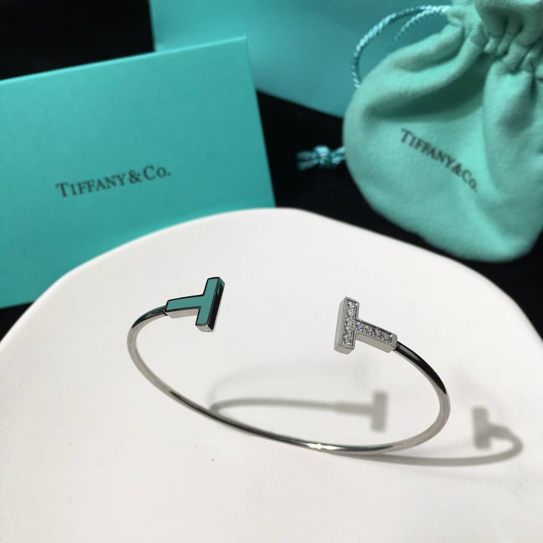 Best Replica Designer Tiffany Classic Bracelet - Colareps
