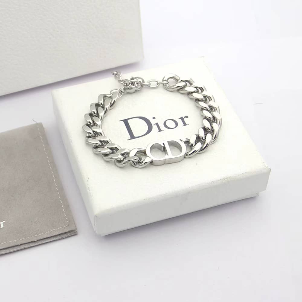 Best Replica Designer Christian Dior Classic Bracelet - Colareps