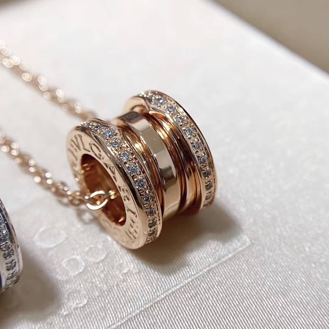 Best Replica Fake Bvlgari Logo Necklace - Colareps