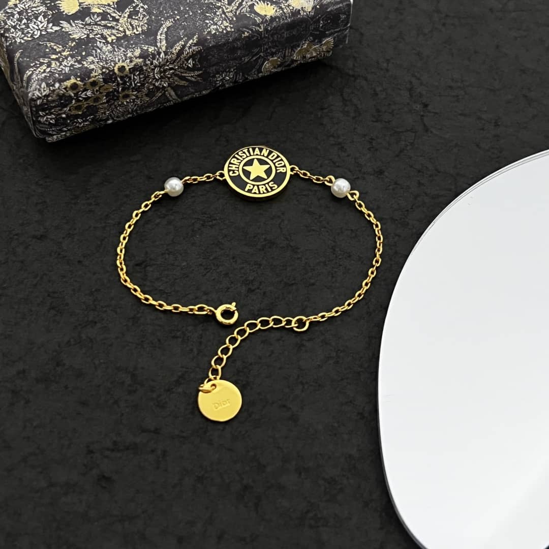 Best Replica Knockoff Christian Dior Logo Bracelet - Colareps