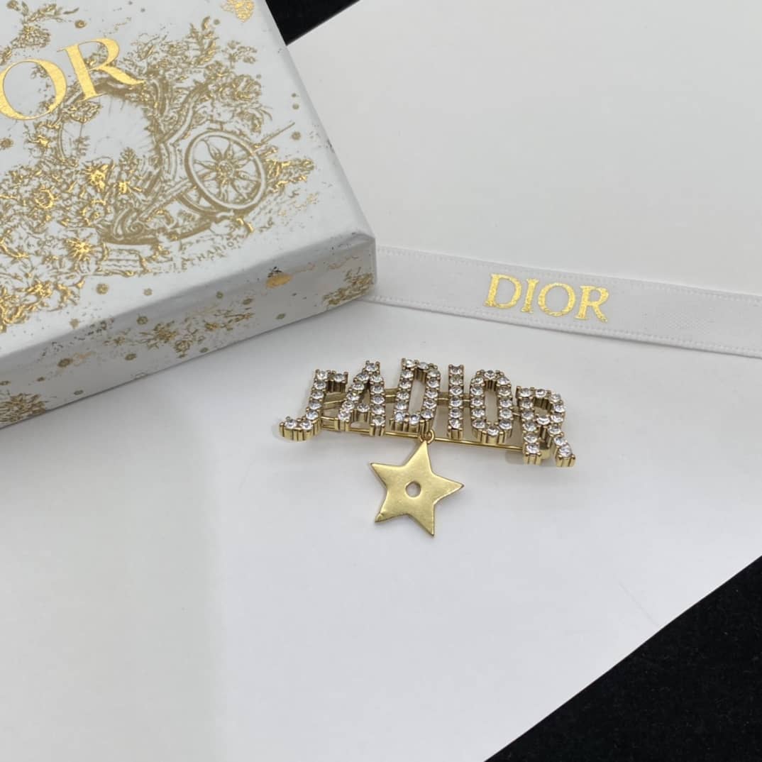 Best Replica Wholesale Christian Dior Logo Brooch - Colareps