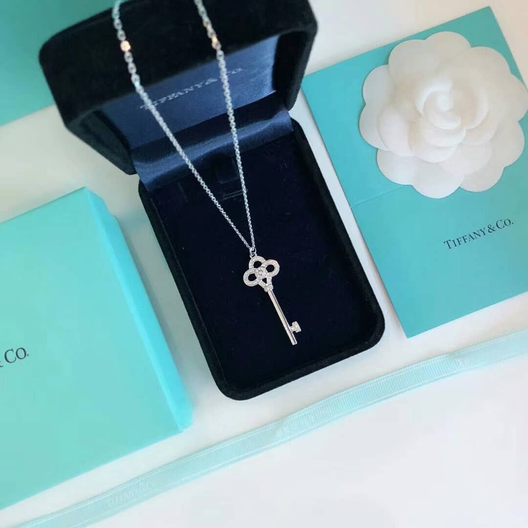 Best Replica Knockoff Tiffany Logo Necklace - Colareps