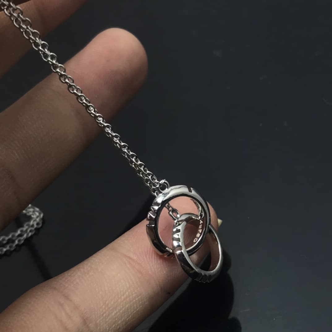 Best Replica Fake Tiffany Logo Necklace - Colareps