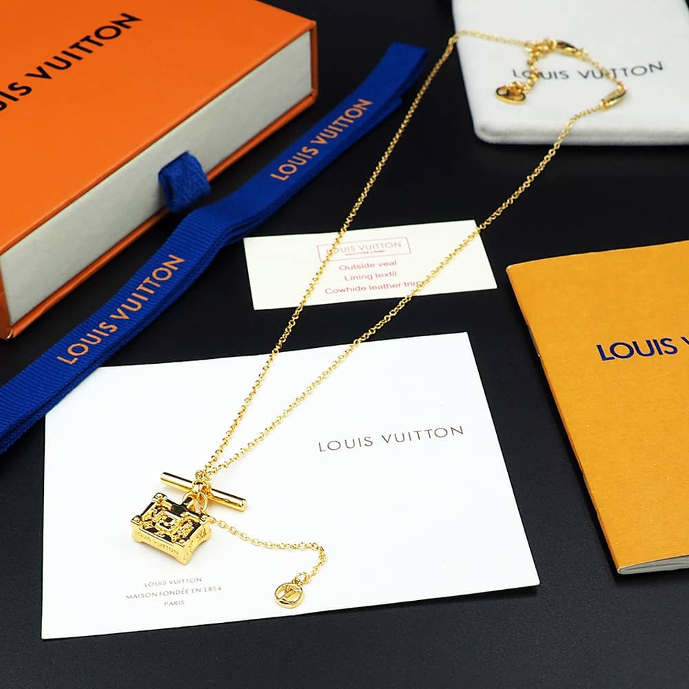 Best Replica Wholesale Louis vuitton AAA+ Necklace - Colareps