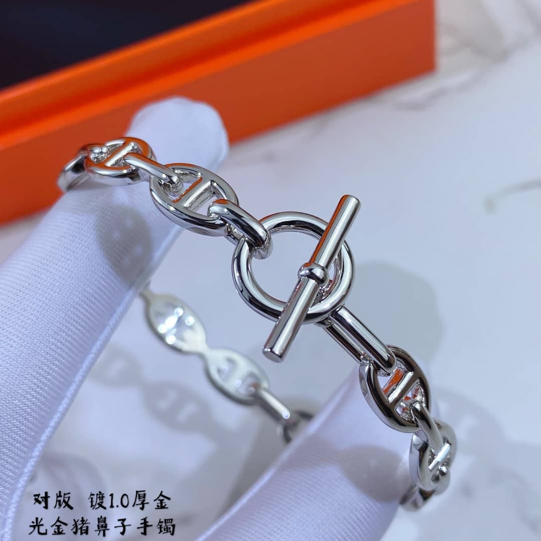 Best Replica Luxury Hermes Classic AAA+ Bracelet - Colareps