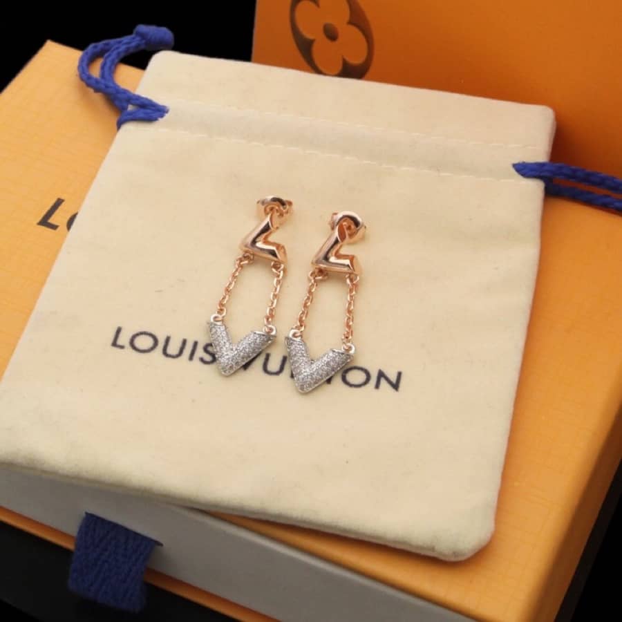 Best Replica Knockoff Louis vuitton Logo Earring - Colareps