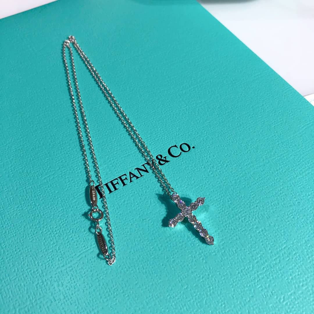 Best Replica Wholesale Tiffany Logo Necklace - Colareps