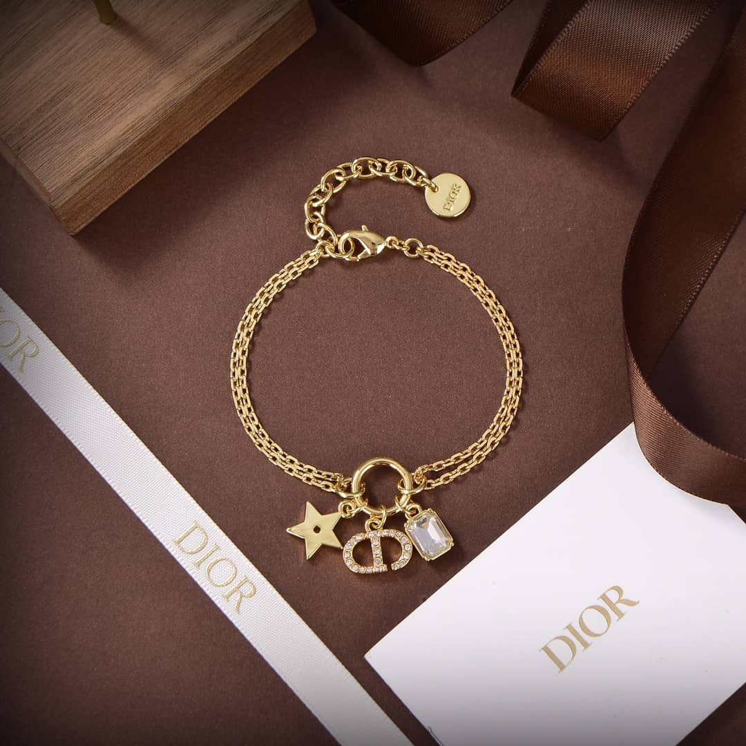 Best Replica Wholesale Christian Dior AAA+ Bracelet - Colareps