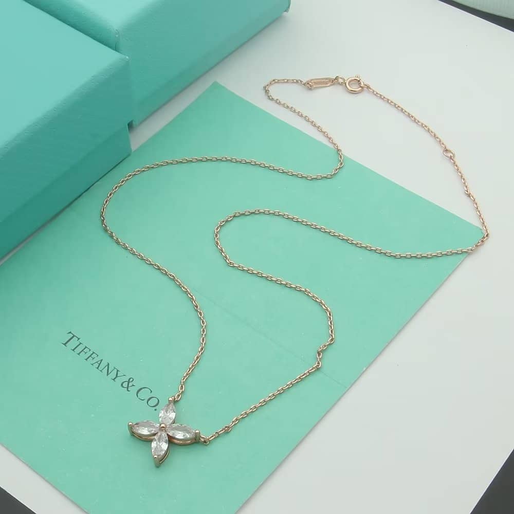 Best Replica Wholesale Tiffany Logo Necklace - Colareps