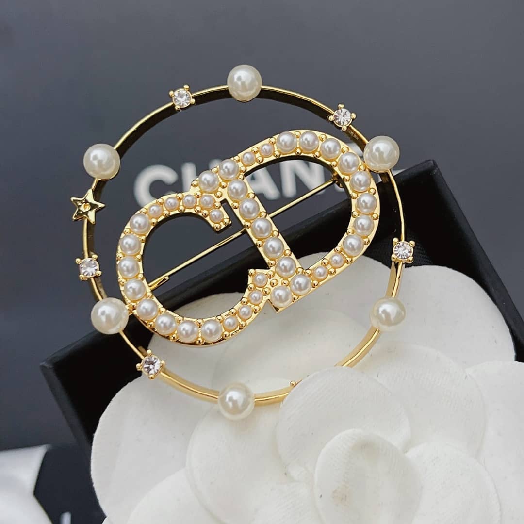 Best Replica Wholesale Christian Dior AAA+ Brooch - Colareps