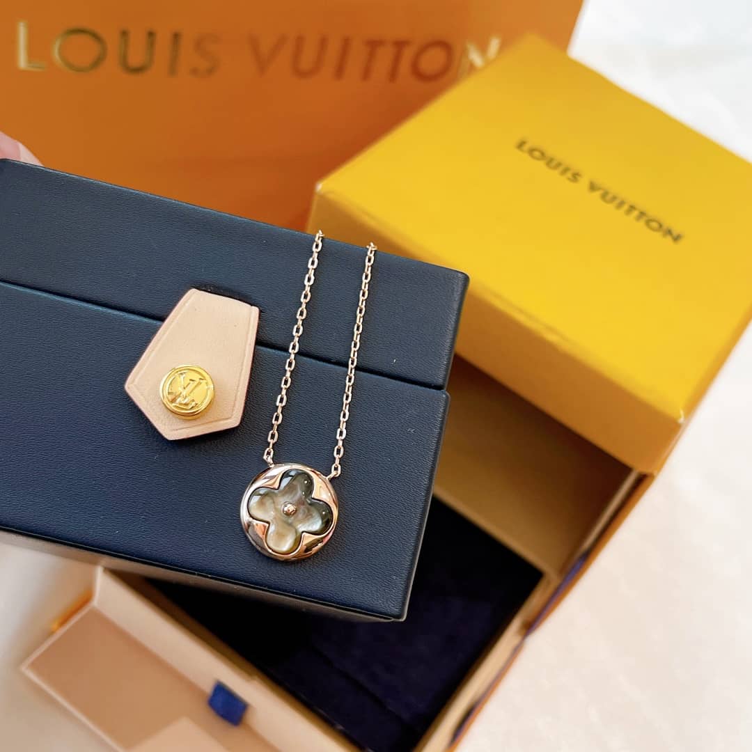 Best Replica Louis vuitton Necklace For Sale - Colareps