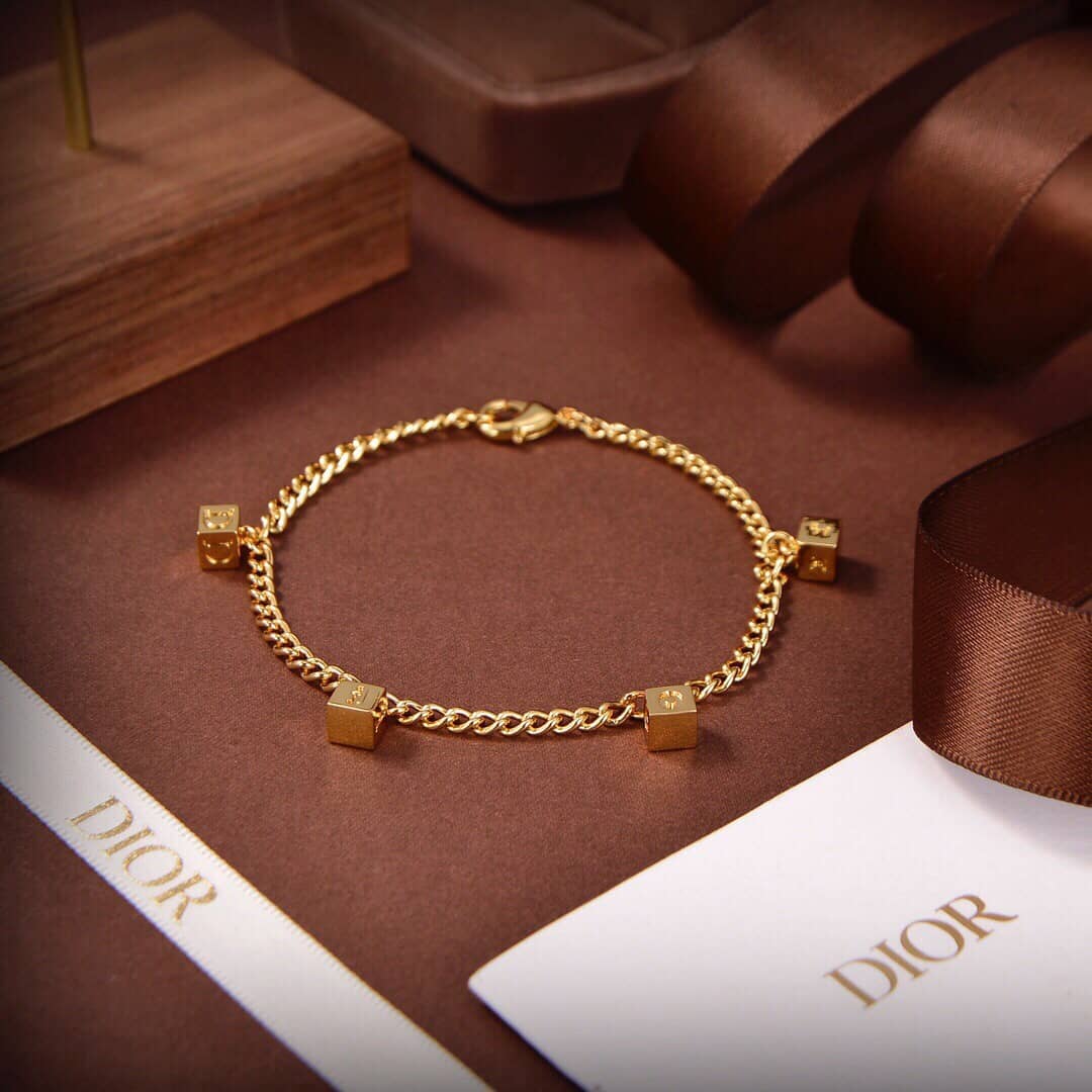 Best Replica Luxury Christian Dior Classic AAA+ Bracelet - Colareps