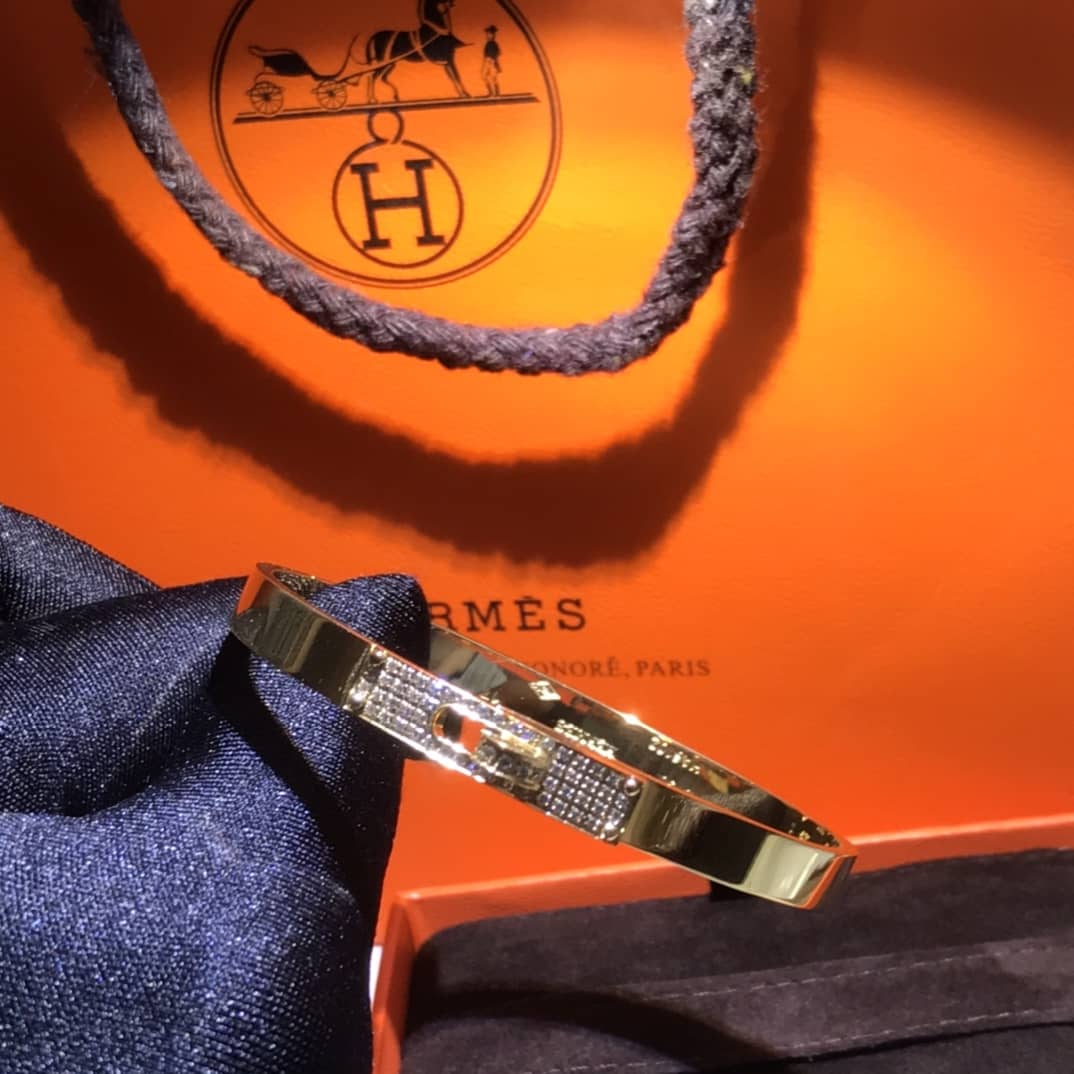Best Replica Hermes Bracelet For Sale - Colareps