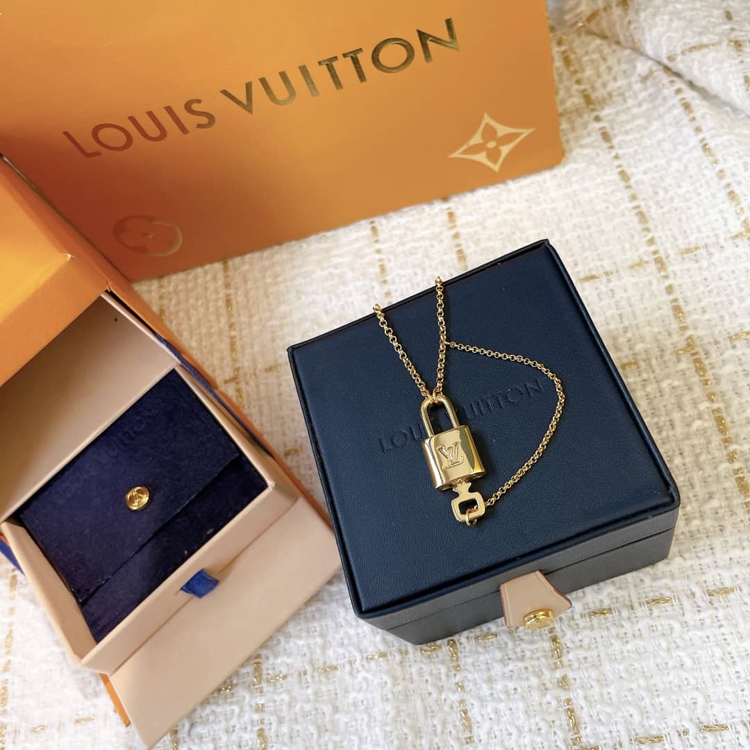 Best Replica Louis vuitton Necklace First Copy - Colareps