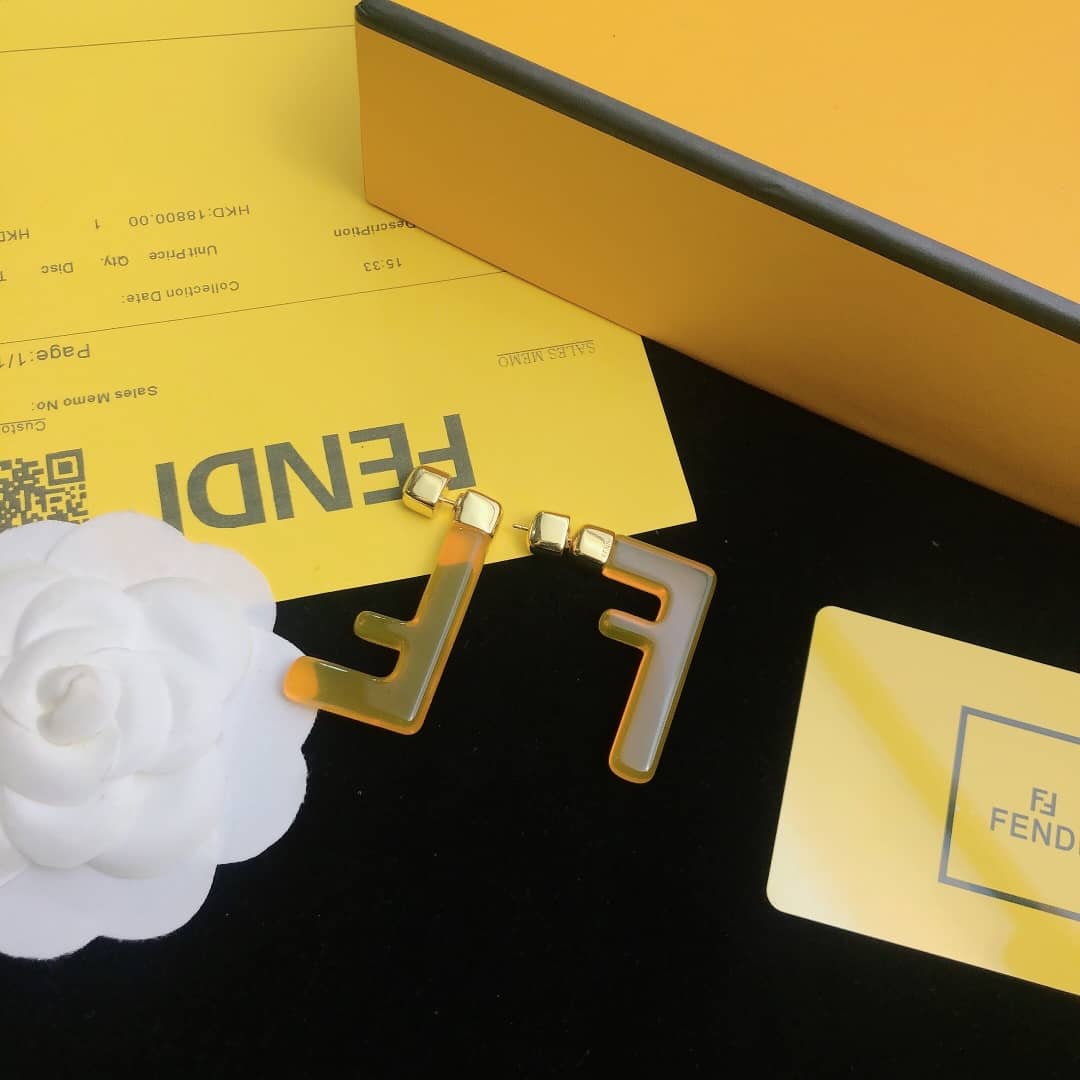 Best Replica Luxury Fendi Classic AAA+ Earring - Colareps