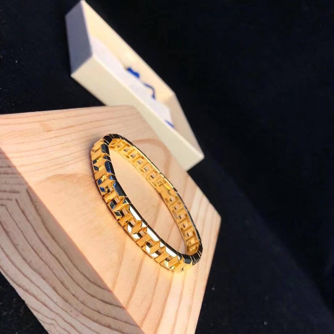 Best Replica Knockoff Tiffany Logo Bracelet - Colareps