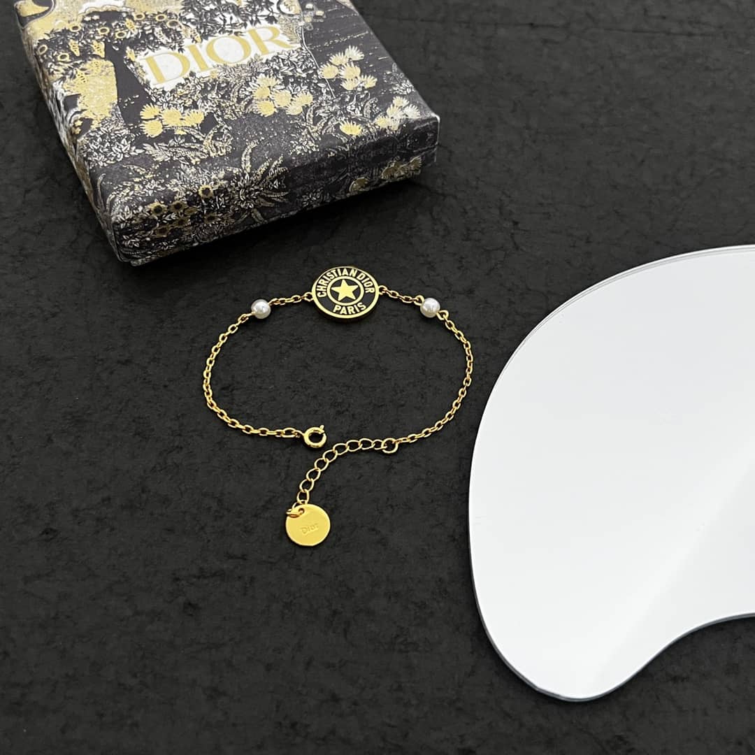 Best Replica Knockoff Christian Dior Logo Bracelet - Colareps
