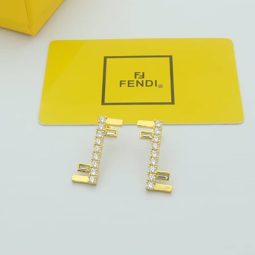 Best Replica Fake Fendi Logo Earring - Colareps
