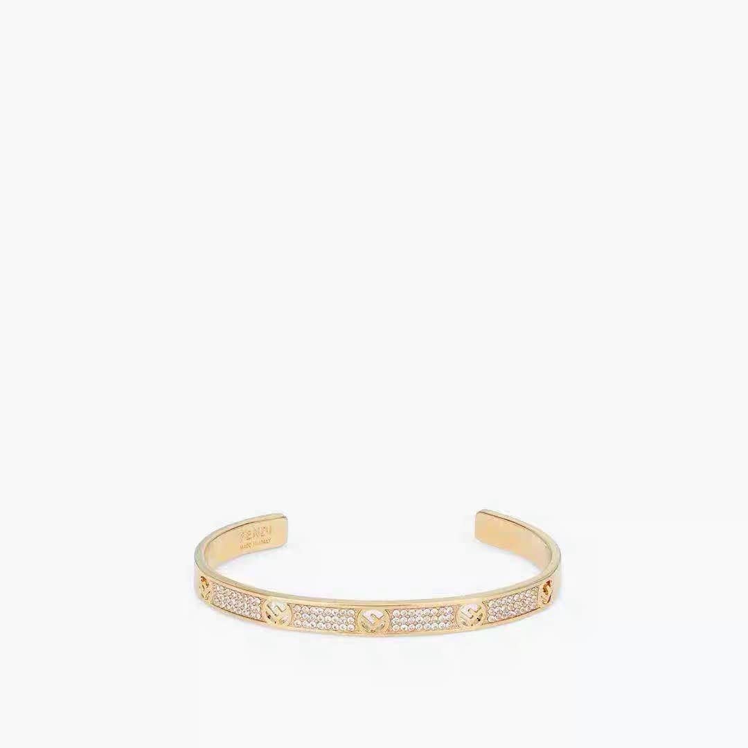 Best Replica Wholesale Fendi AAA+ Bracelet - Colareps