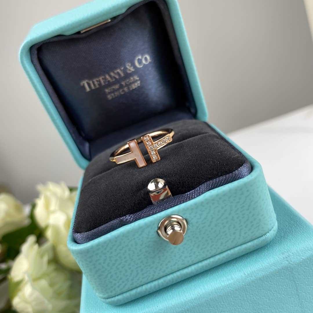 Best Replica Fake Tiffany Logo Ring - Colareps