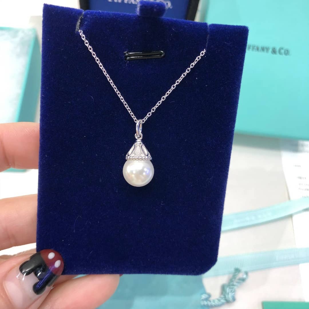 Best Replica Wholesale Tiffany Logo Necklace - Colareps