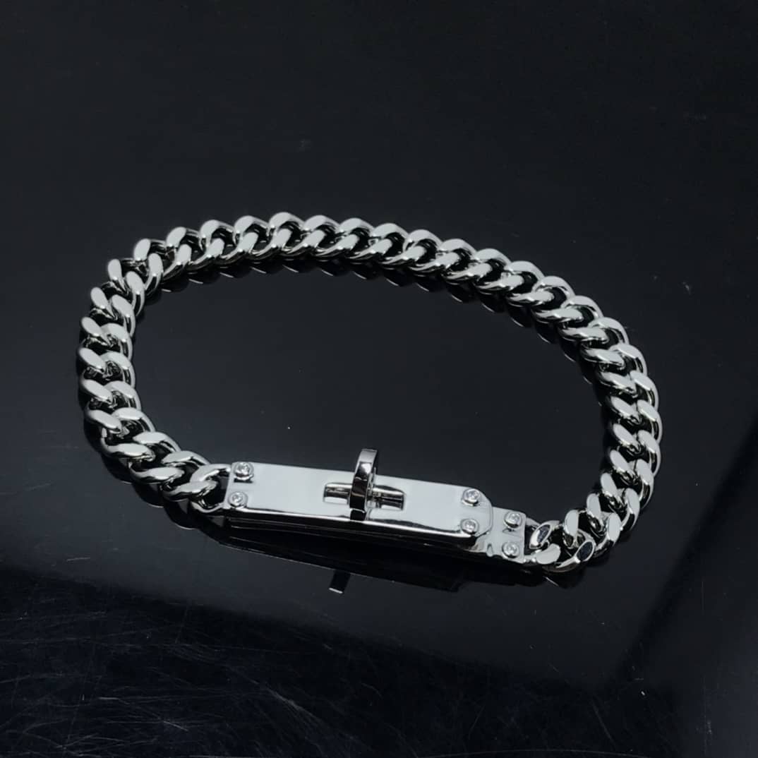 Best Replica Fake Hermes Logo Bracelet - Colareps