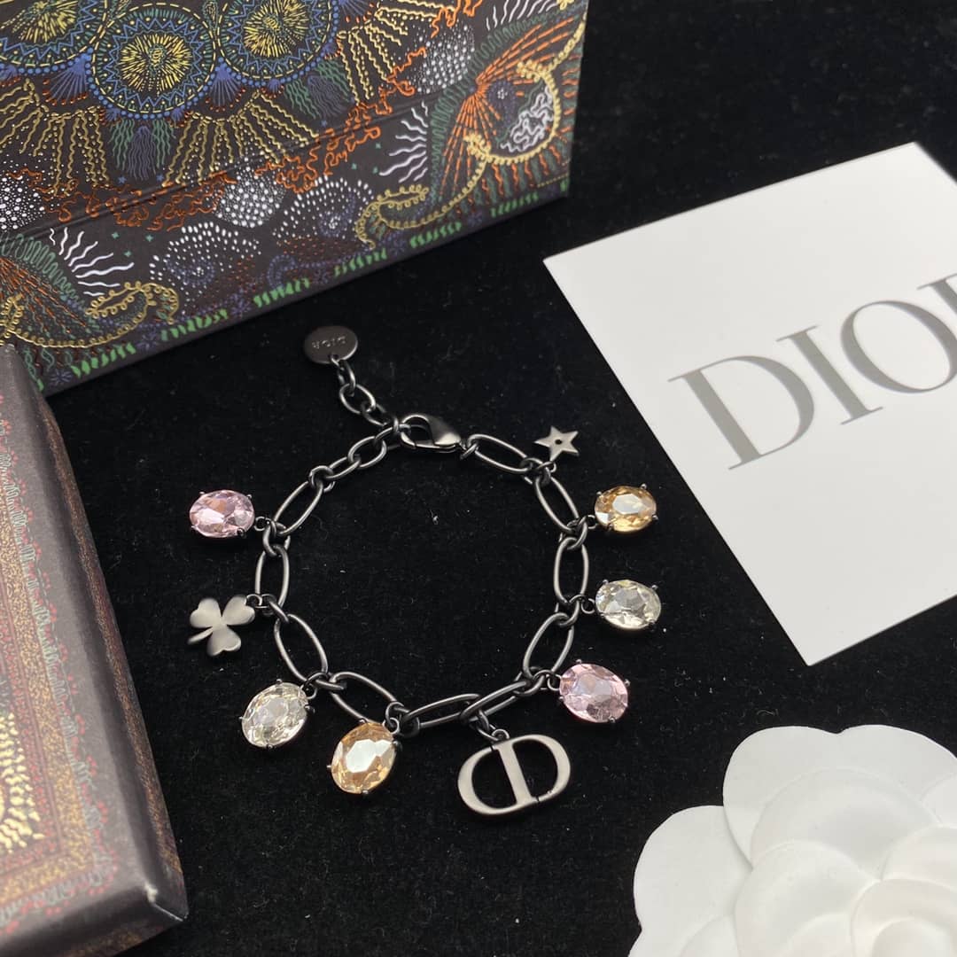 Best Replica Christian Dior Bracelet First Copy - Colareps