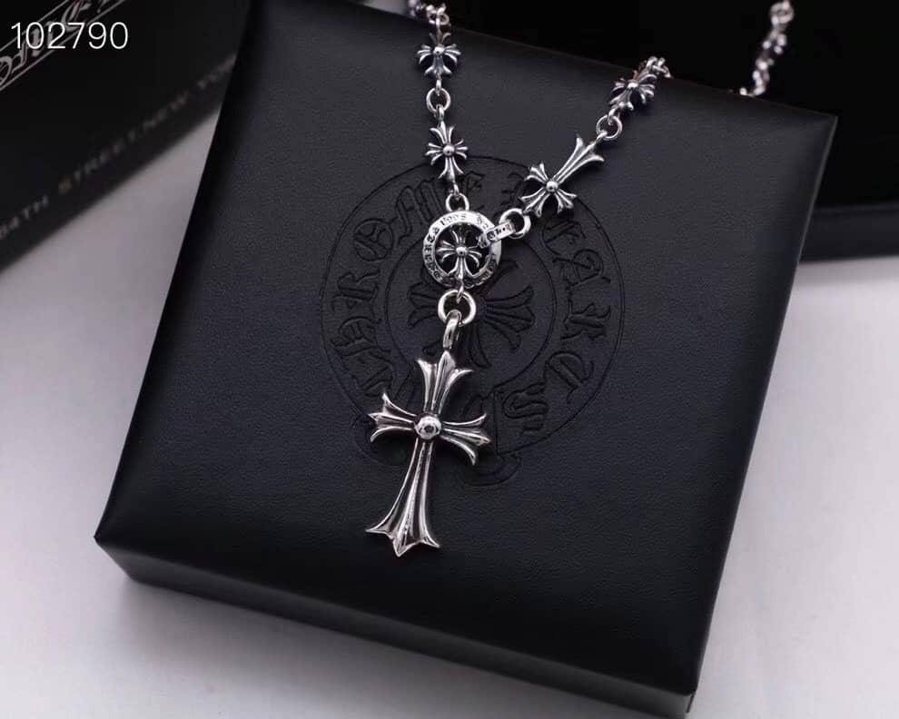 Best Replica Fake Chrome Hearts Logo Necklace - Colareps